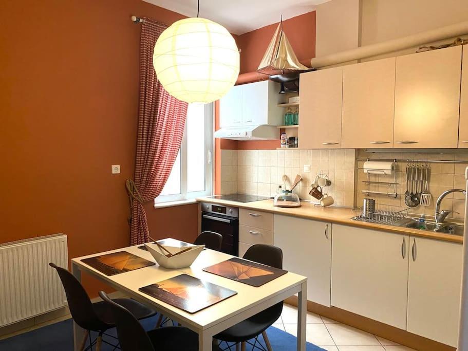 Central Spacious Apartment 70Sqm Tripoli Exterior photo